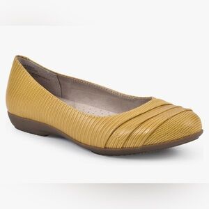 CLIFFS BY WHITE MOUNTAIN Women's Clara Ballet Flat, Size 9.5